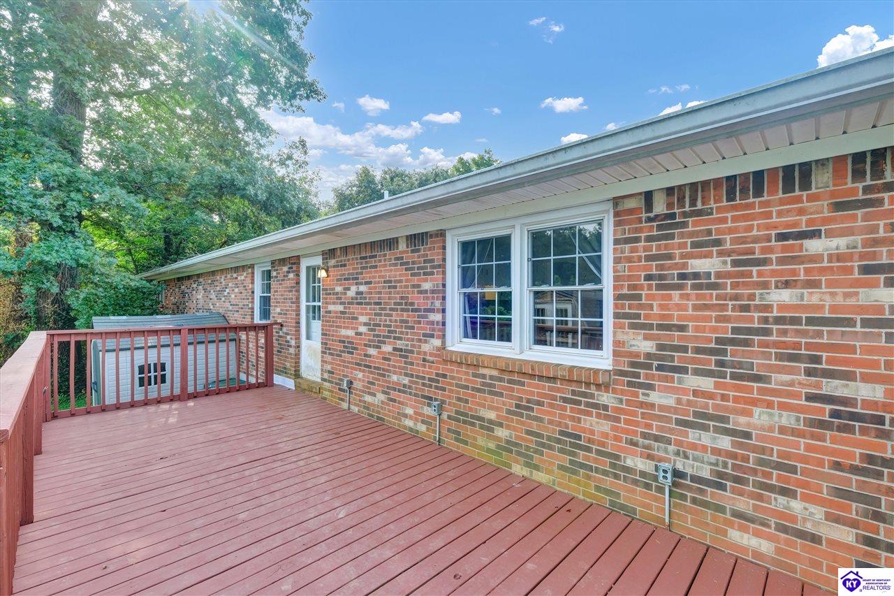 334 Hillcrest Drive Property Photo 44