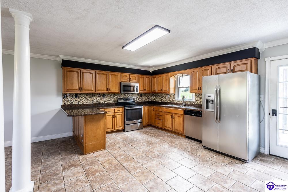 1144 Leafdale Road Property Photo 7