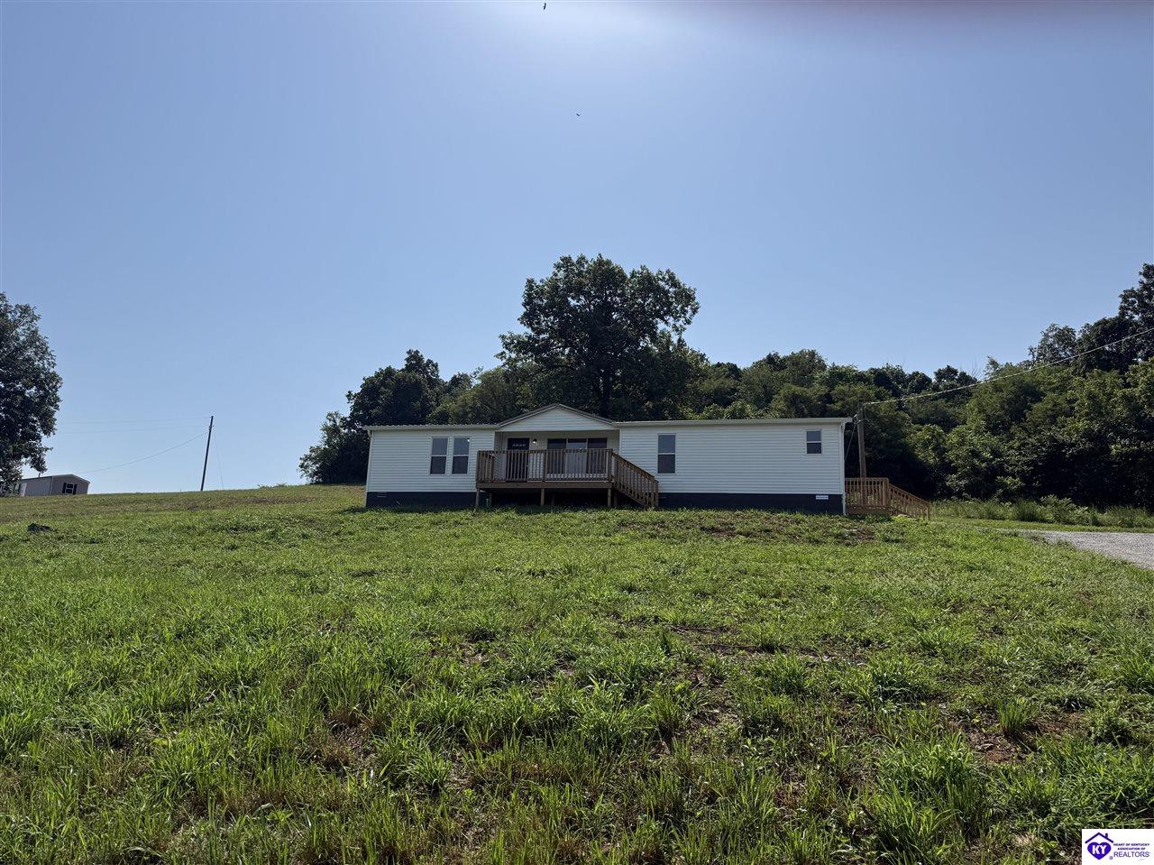 351 Cloverdale Estate Road Property Photo 2