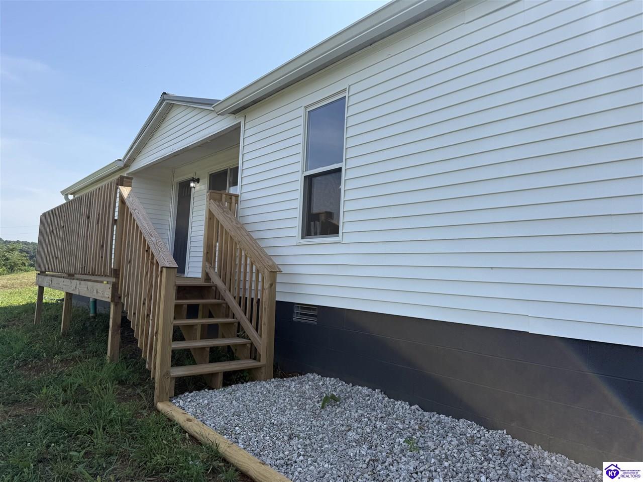 351 Cloverdale Estate Road Property Photo 6