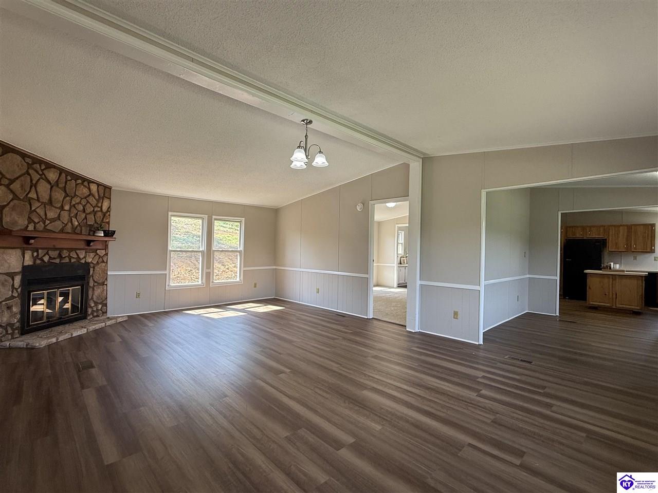 351 Cloverdale Estate Road Property Photo 8