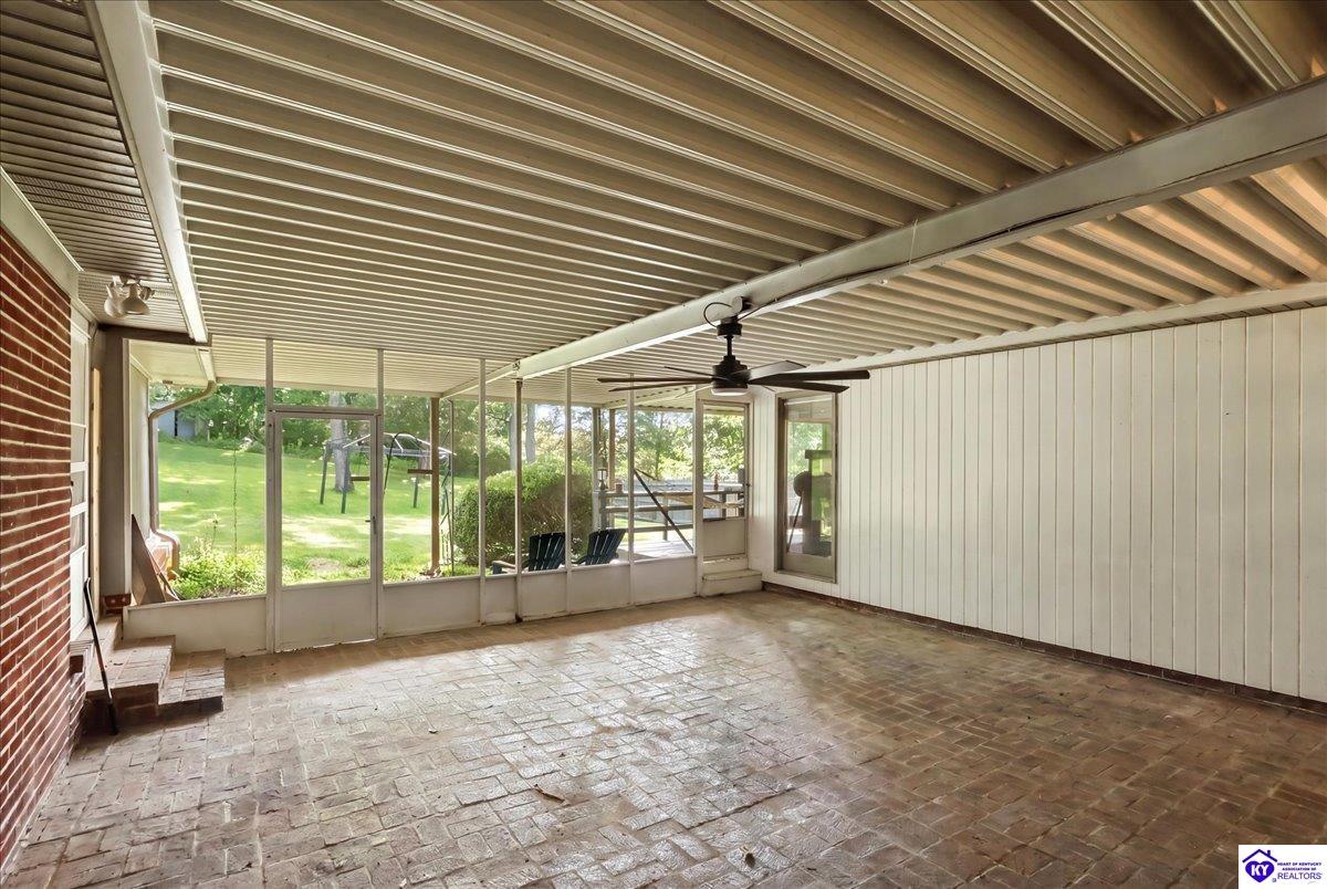 804 Hillview Drive Property Photo 38