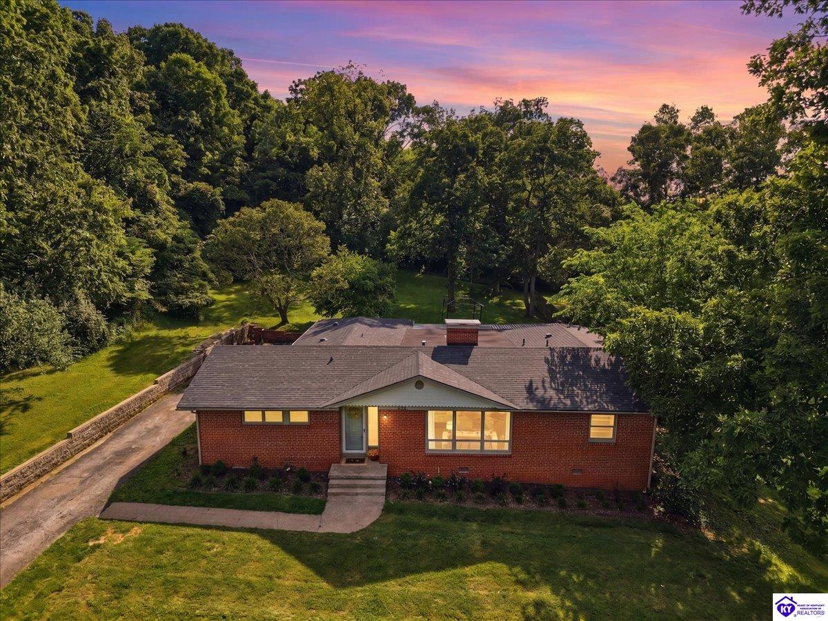 804 Hillview Drive Property Photo 40