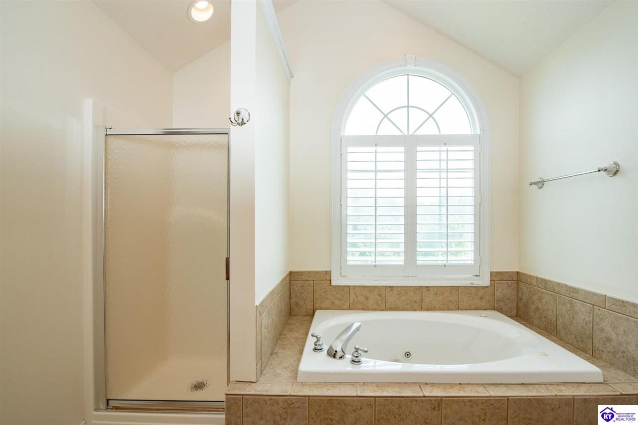 427 Deer Run Way Property Photo 35