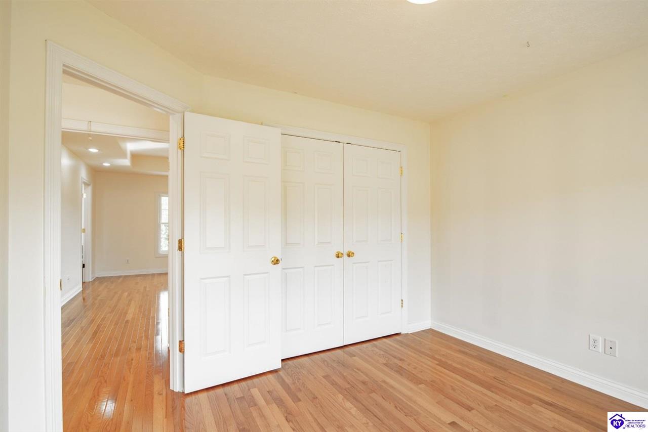427 Deer Run Way Property Photo 43