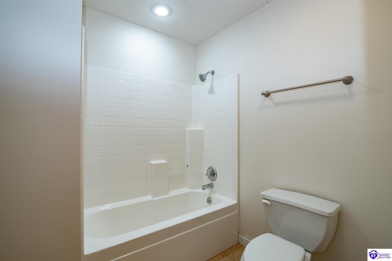 427 Deer Run Way Property Photo 47
