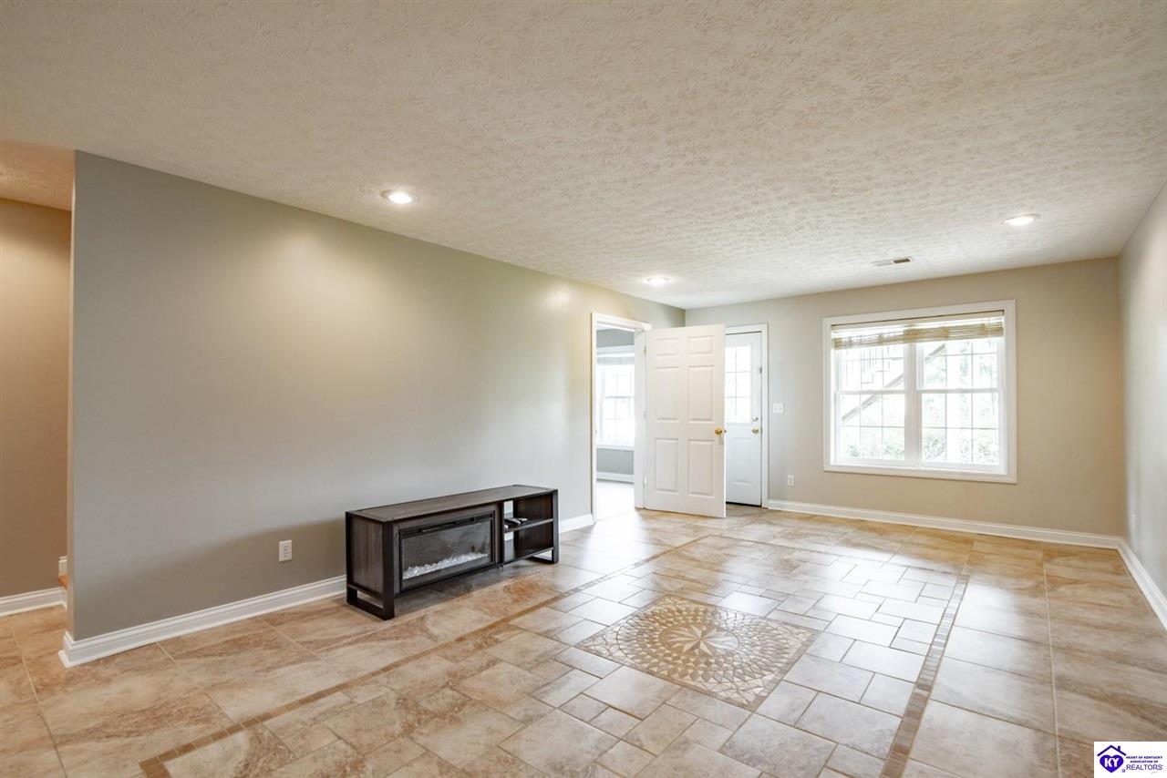 427 Deer Run Way Property Photo 53