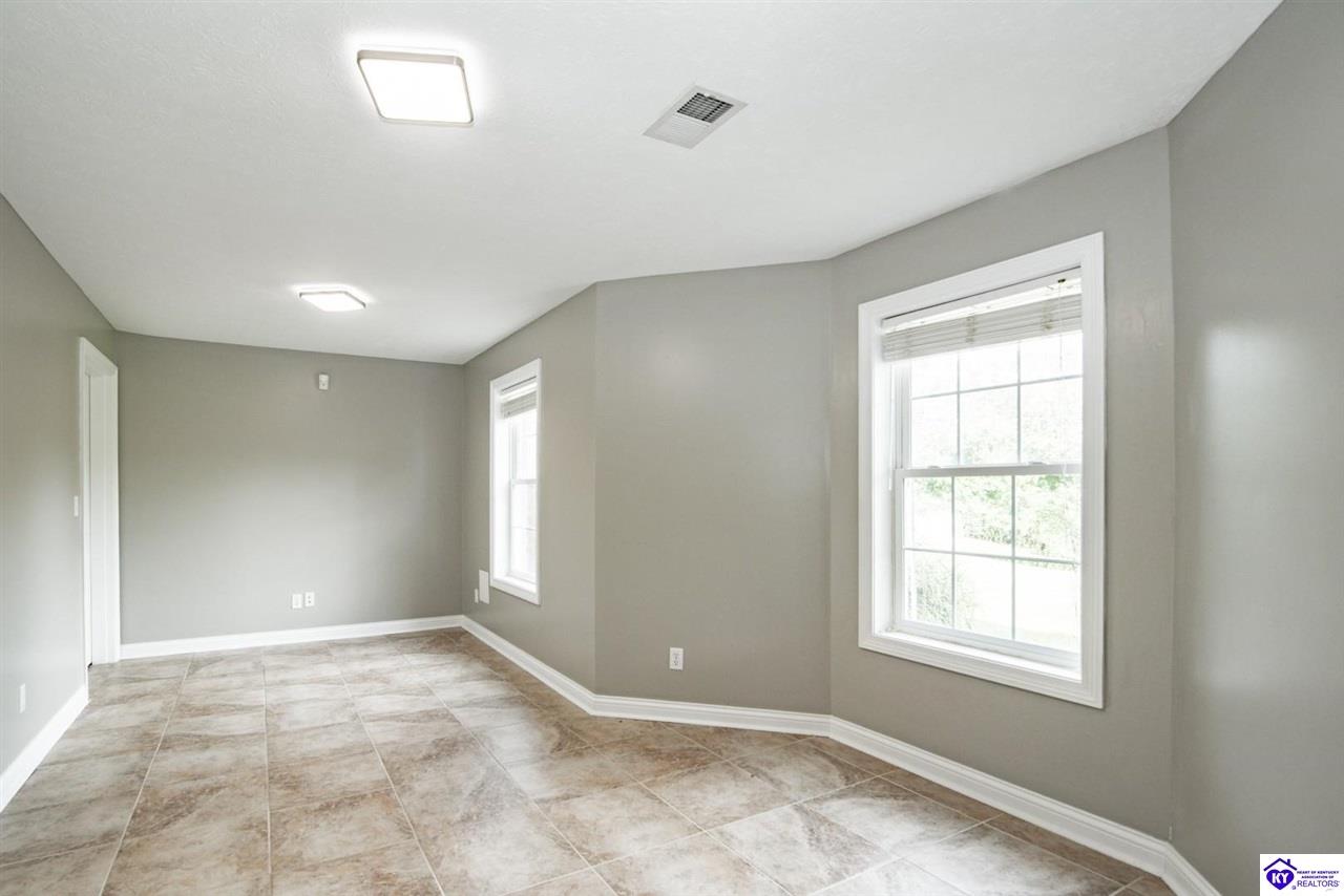 427 Deer Run Way Property Photo 54