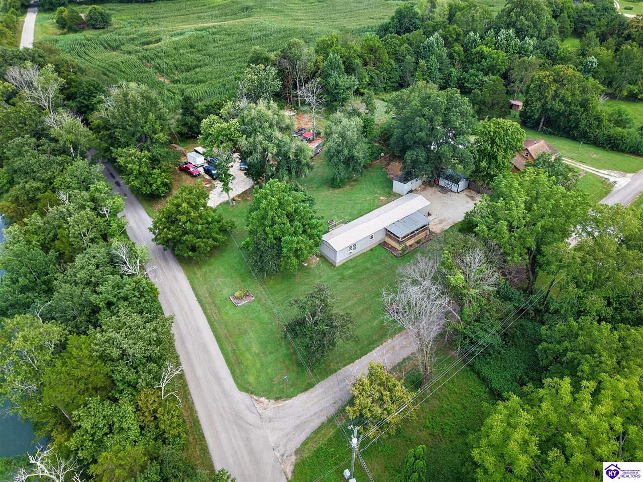 66 Searcy Lane Property Photo 3