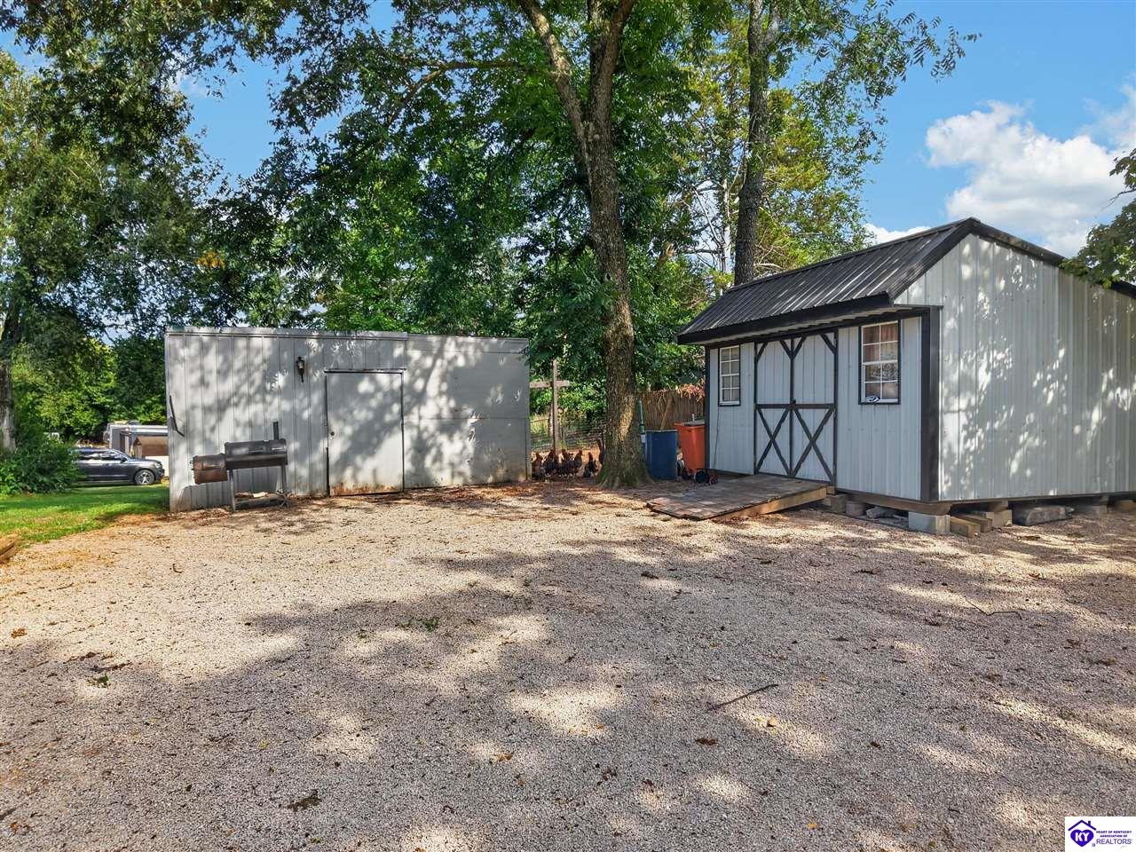 66 Searcy Lane Property Photo 8