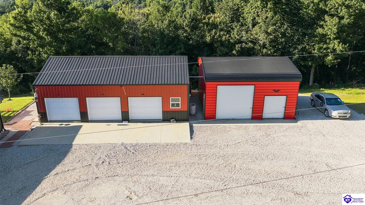 2775 Big Bend Road Property Photo 4