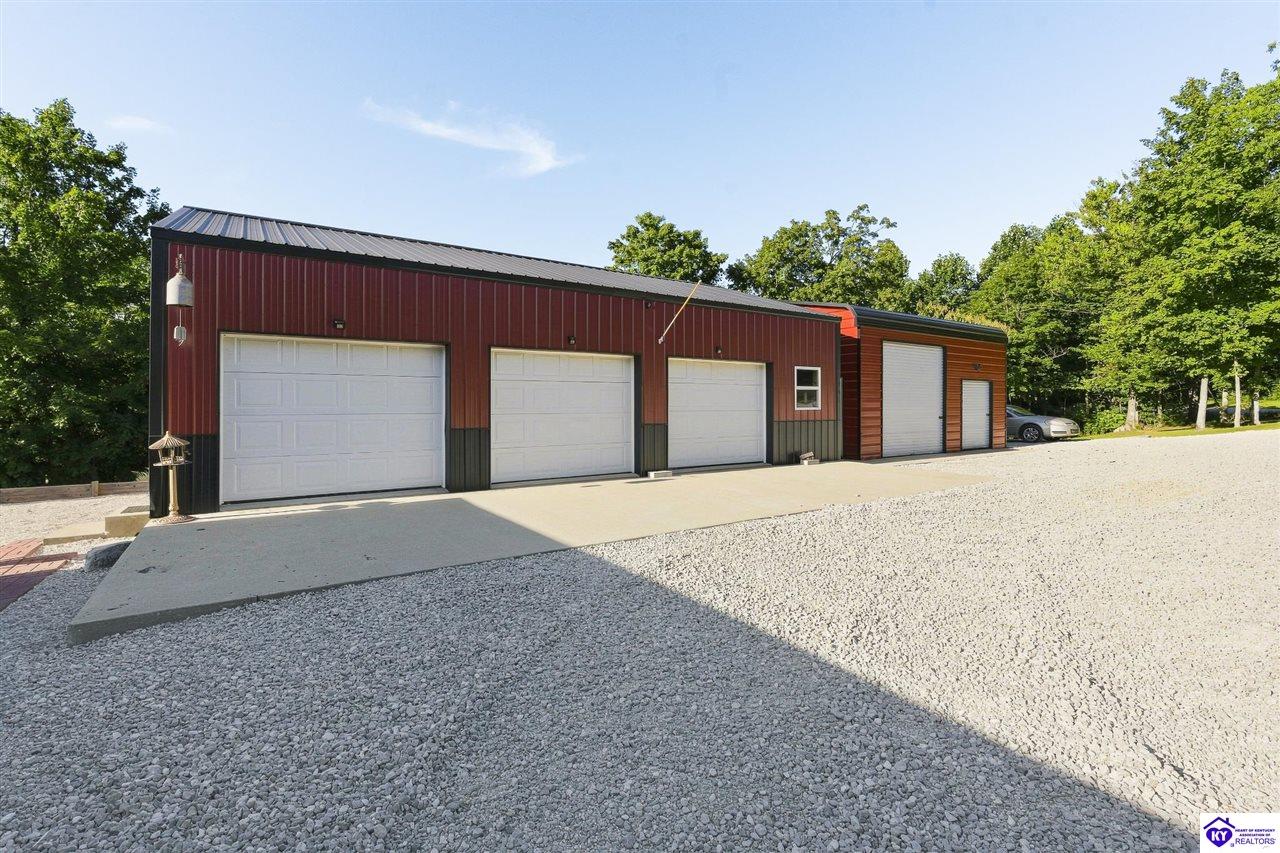 2775 Big Bend Road Property Photo 5