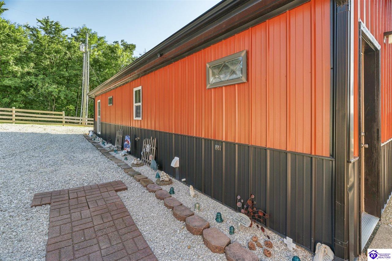 2775 Big Bend Road Property Photo 13