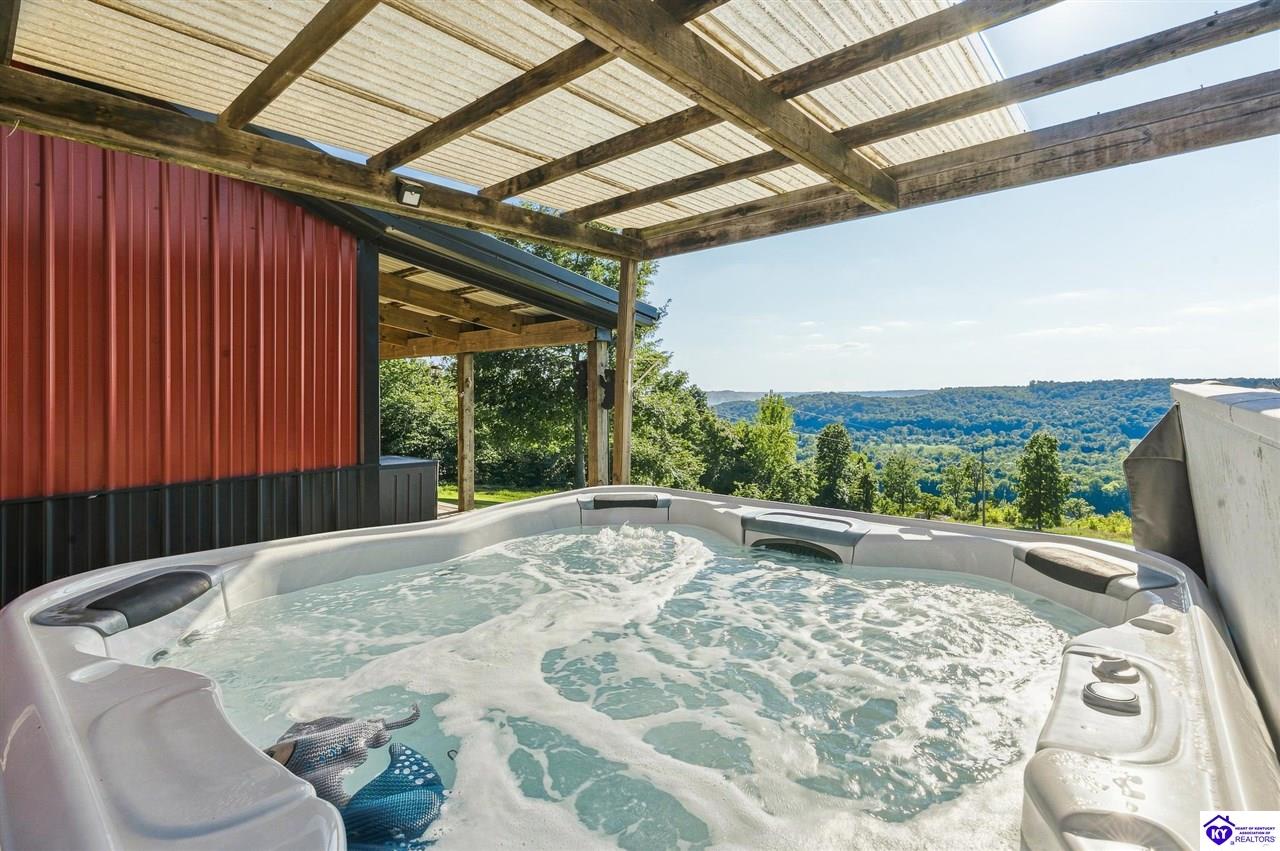 2775 Big Bend Road Property Photo 32