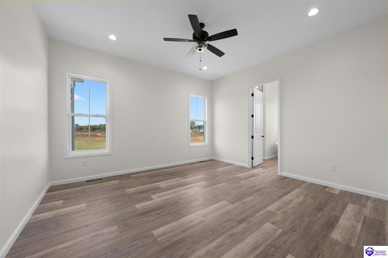 414 Greenhill Street Property Photo 19