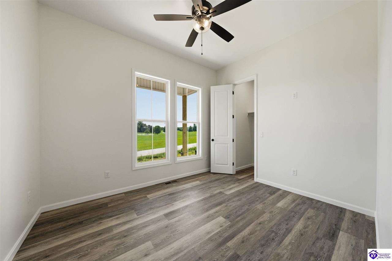 414 Greenhill Street Property Photo 16