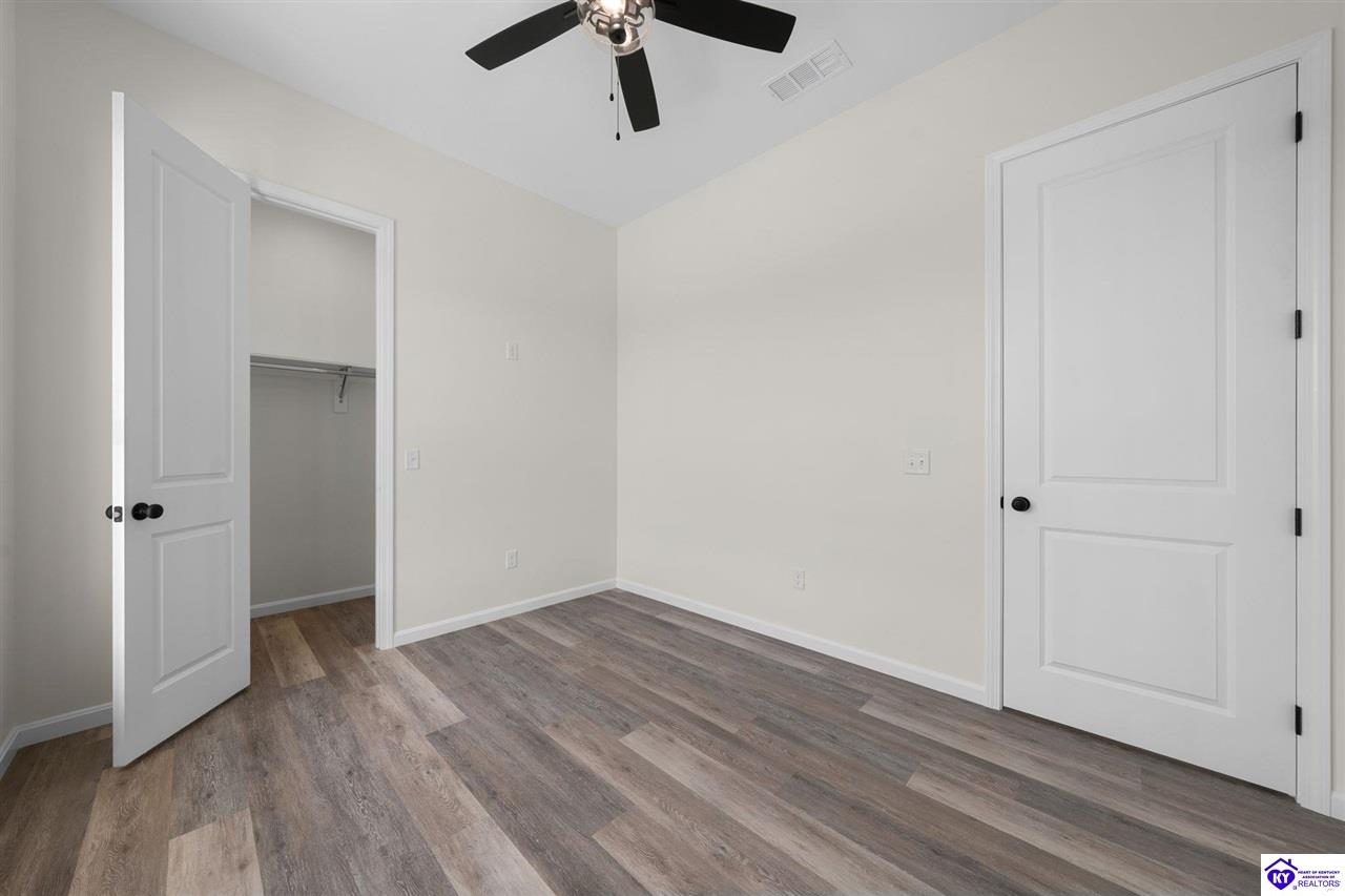 414 Greenhill Street Property Photo 29