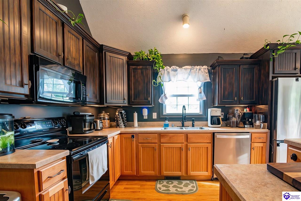 3543 Springfield Road Property Photo 14