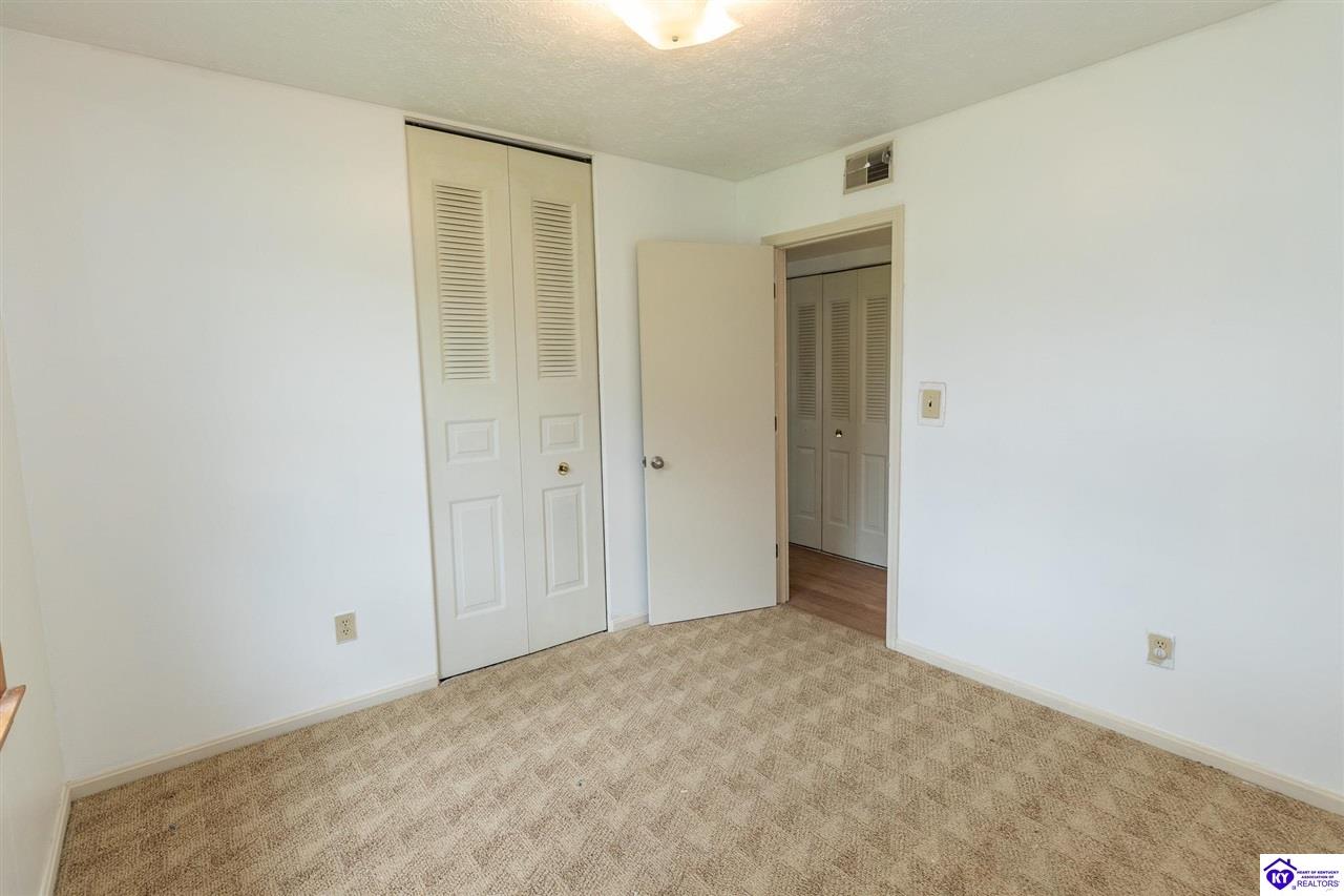558 Pearman Avenue Property Photo 17