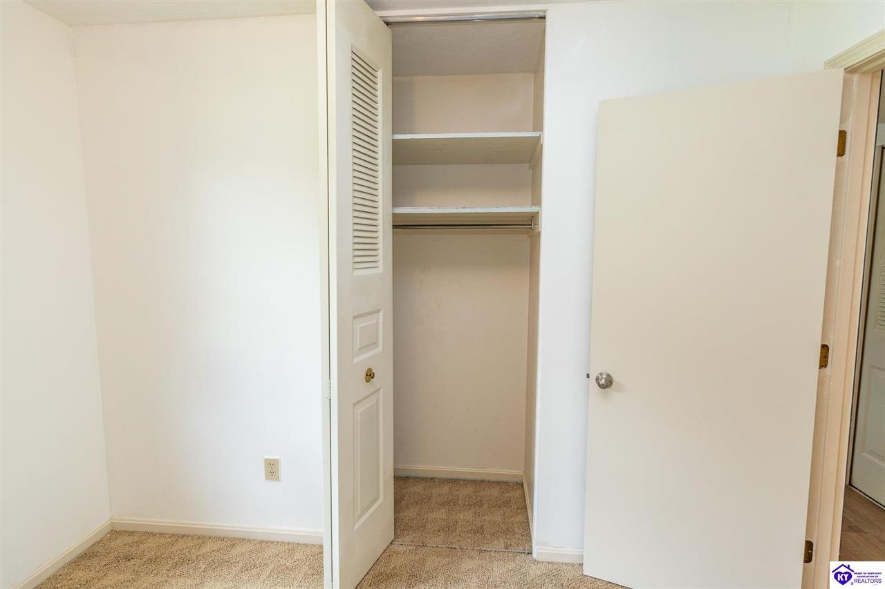 558 Pearman Avenue Property Photo 18