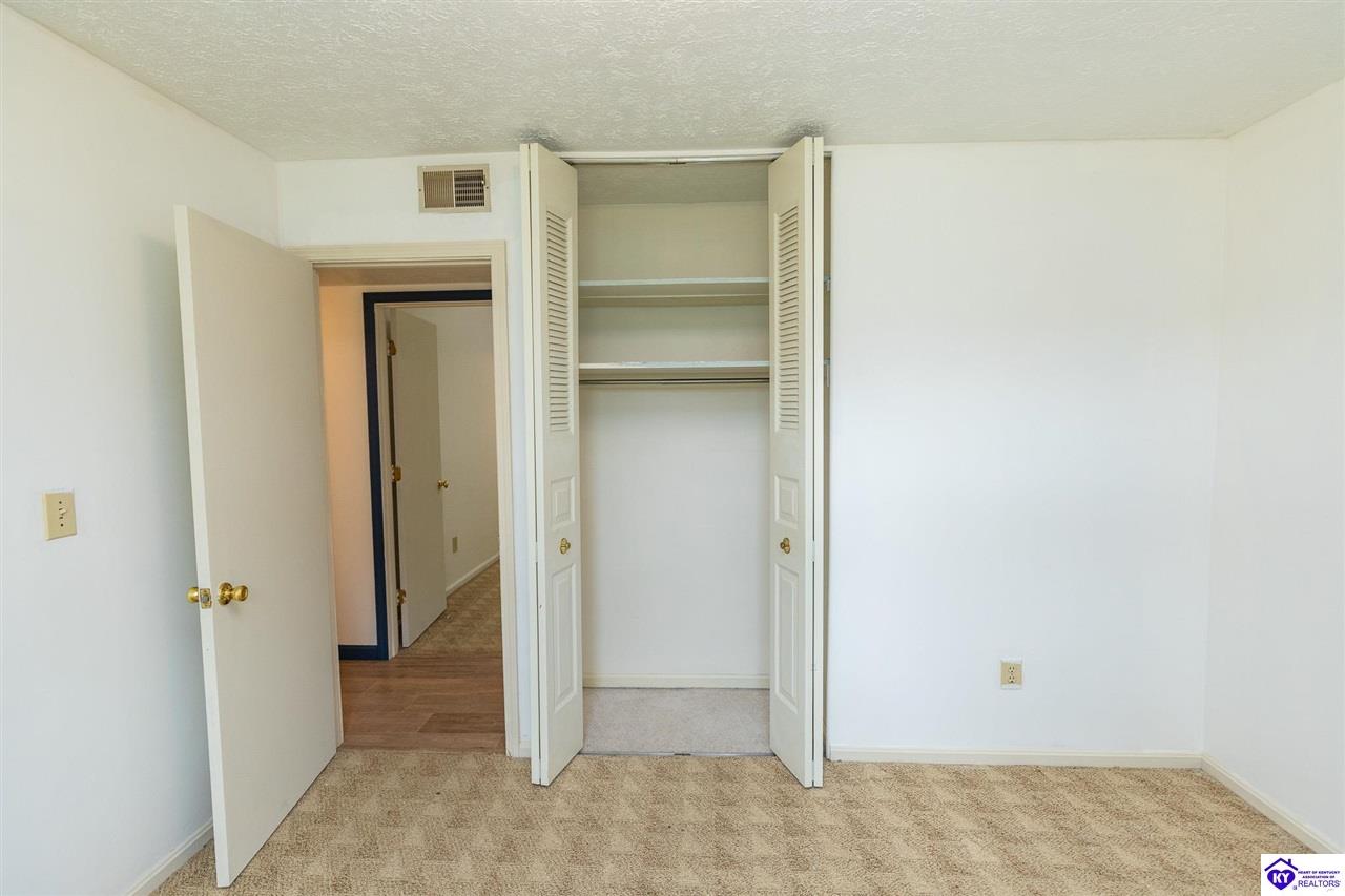 558 Pearman Avenue Property Photo 23