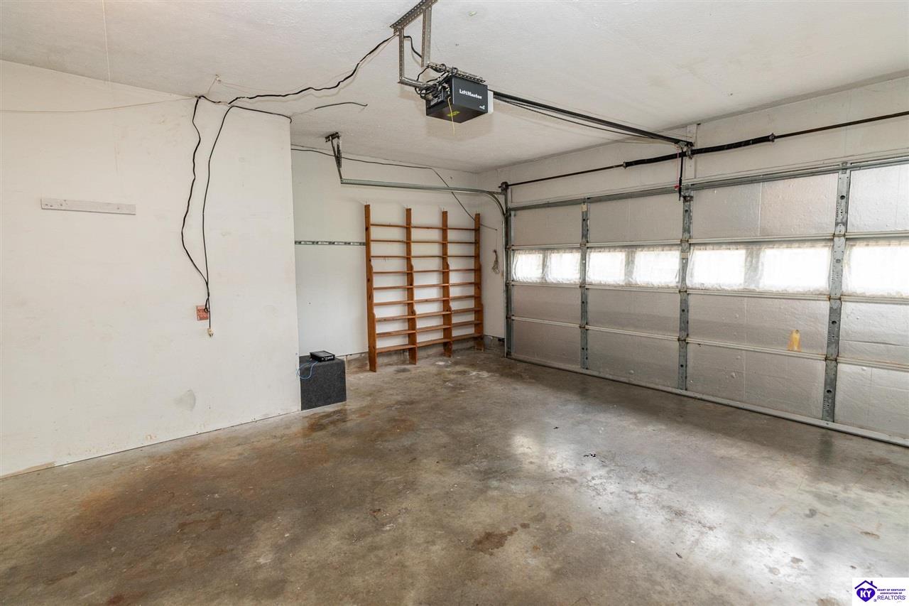 558 Pearman Avenue Property Photo 31