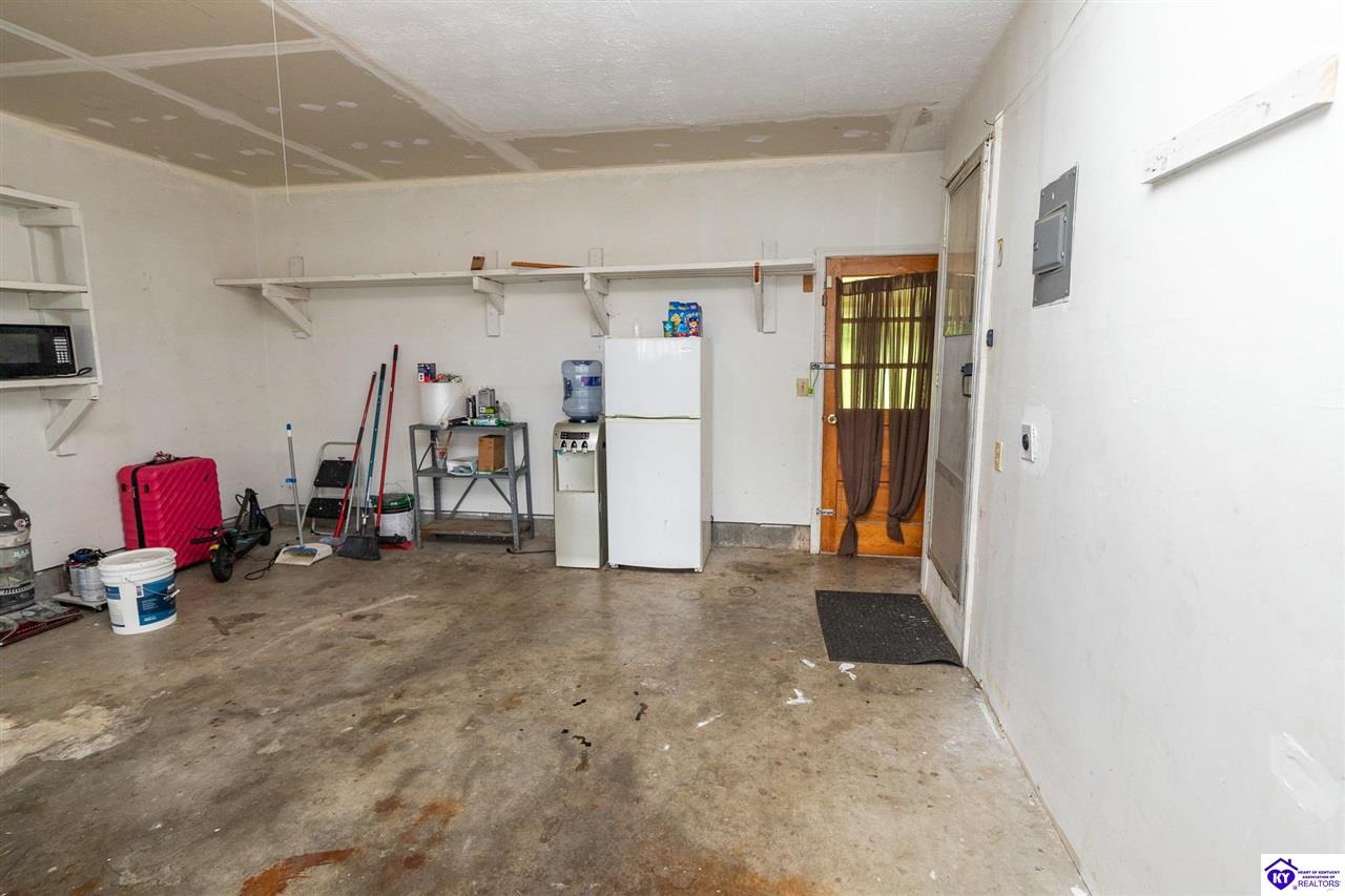 558 Pearman Avenue Property Photo 34
