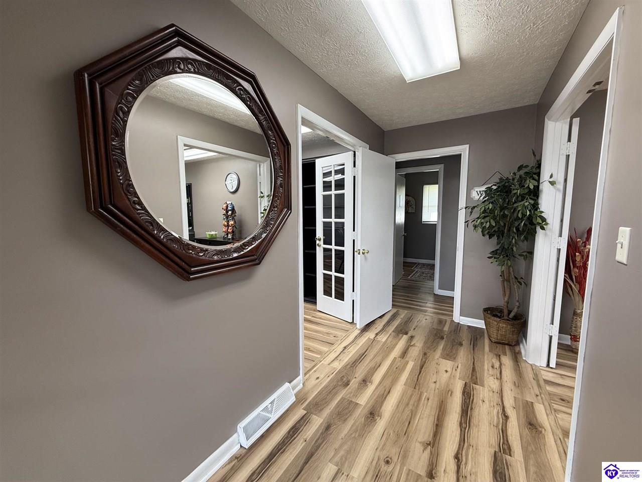 100 Wall Street Property Photo 10