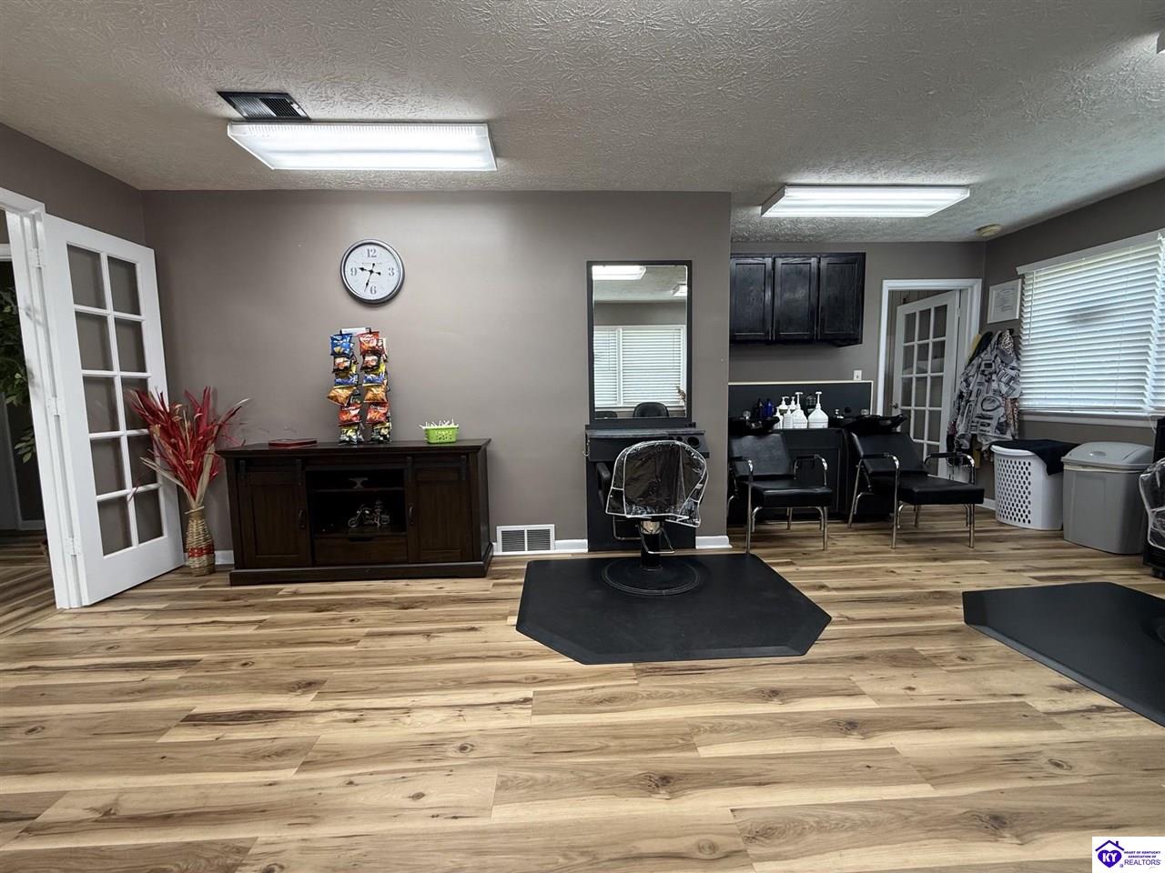 100 Wall Street Property Photo 11