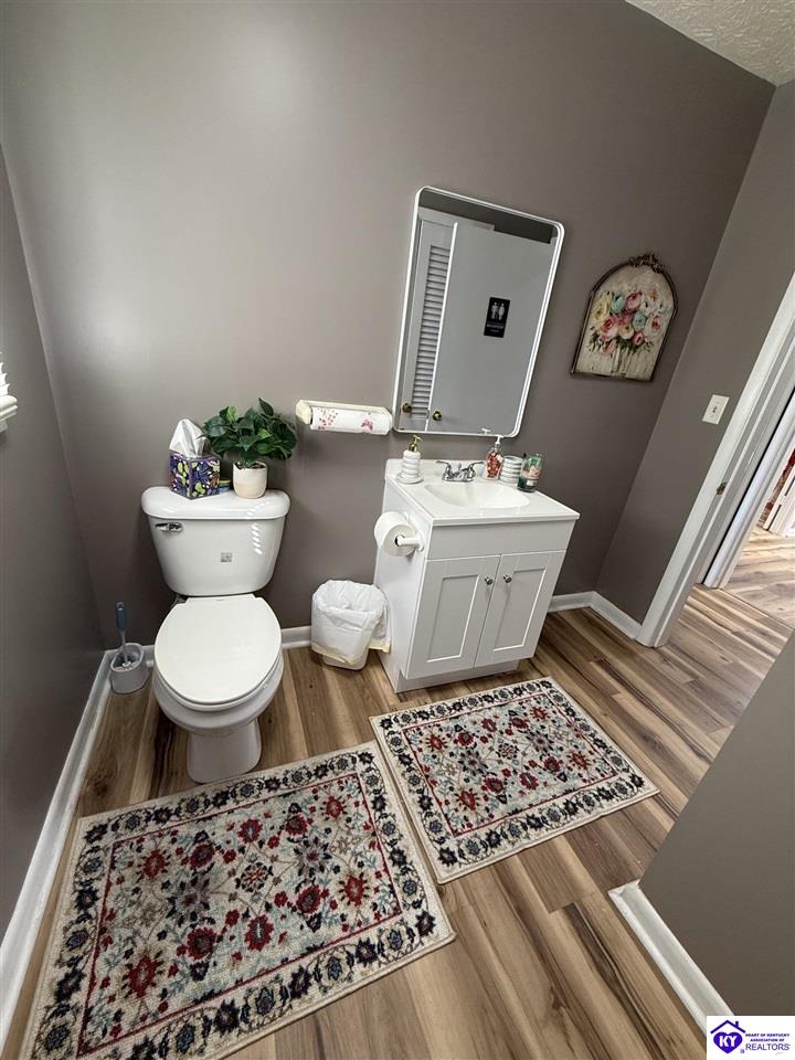 100 Wall Street Property Photo 32