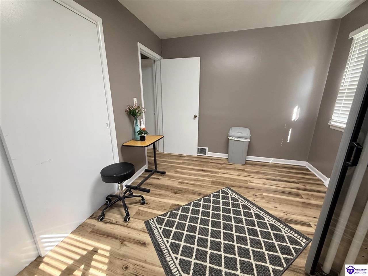 100 Wall Street Property Photo 34