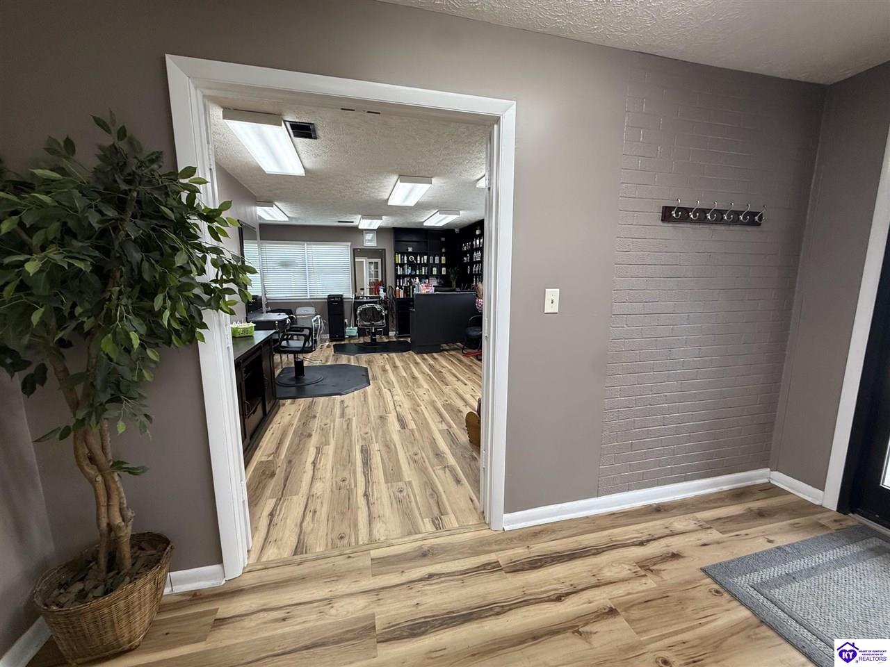 100 Wall Street Property Photo 39