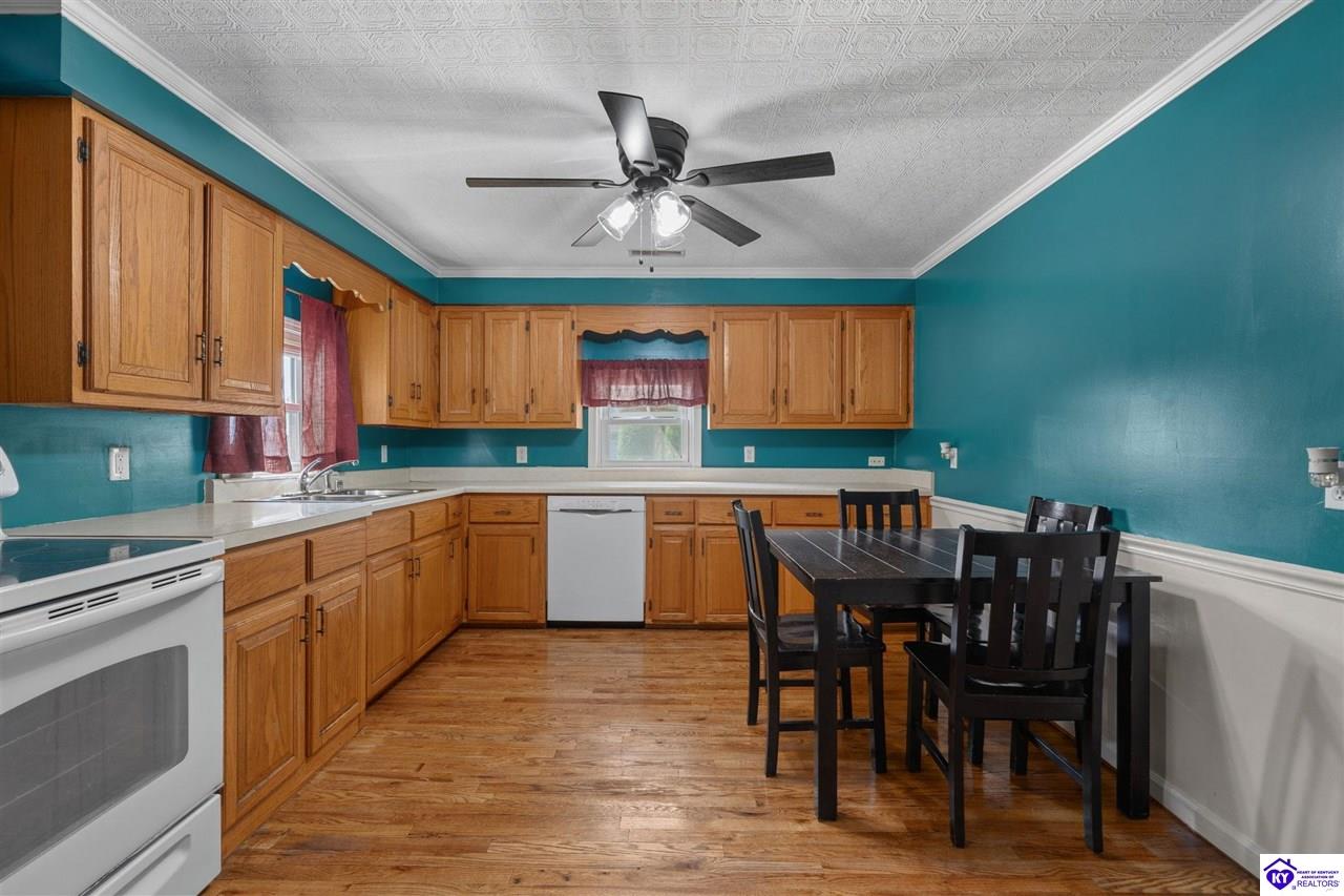 6966 Old Greenhill Road Property Photo 7