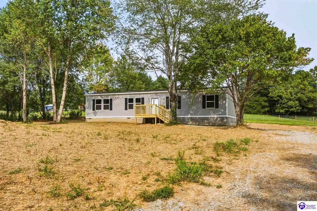 2437 Fallen Timber Road Property Photo 3