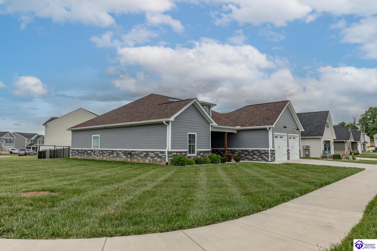 200 Gaston Circle Property Photo 40