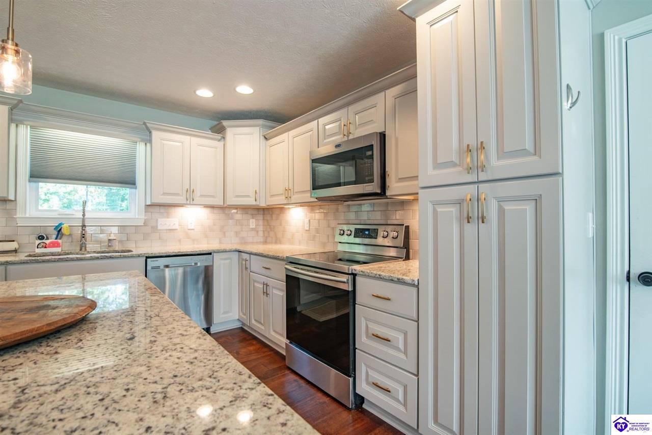 30 Cockeriell Court Property Photo 12