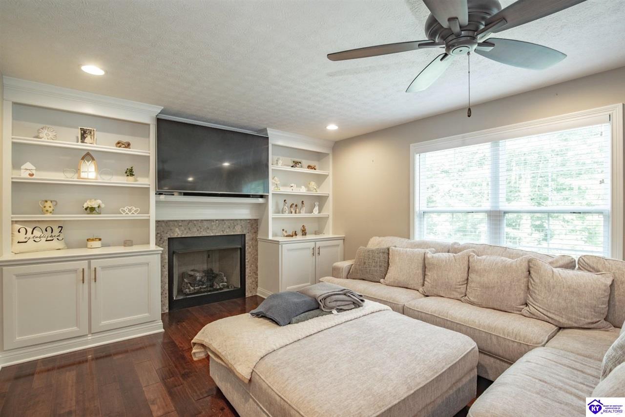 30 Cockeriell Court Property Photo 16