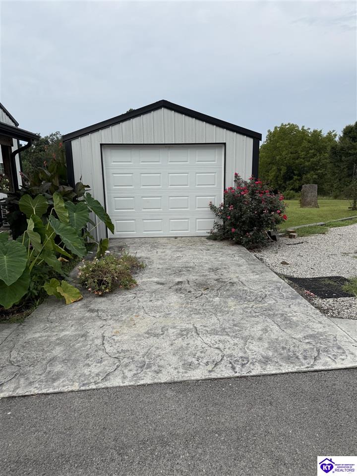 5383 Lilac Road Property Photo 10