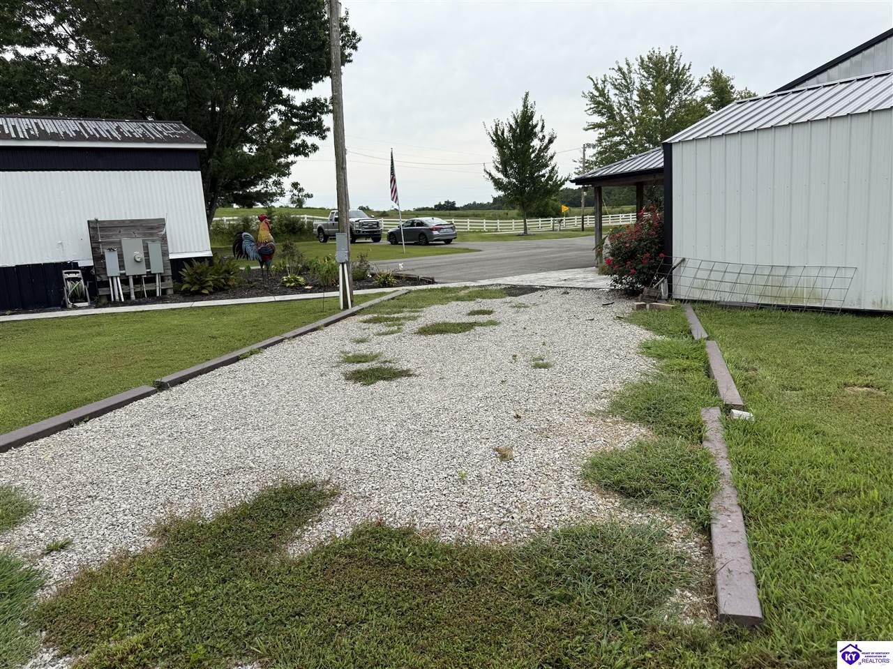 5383 Lilac Road Property Photo 12