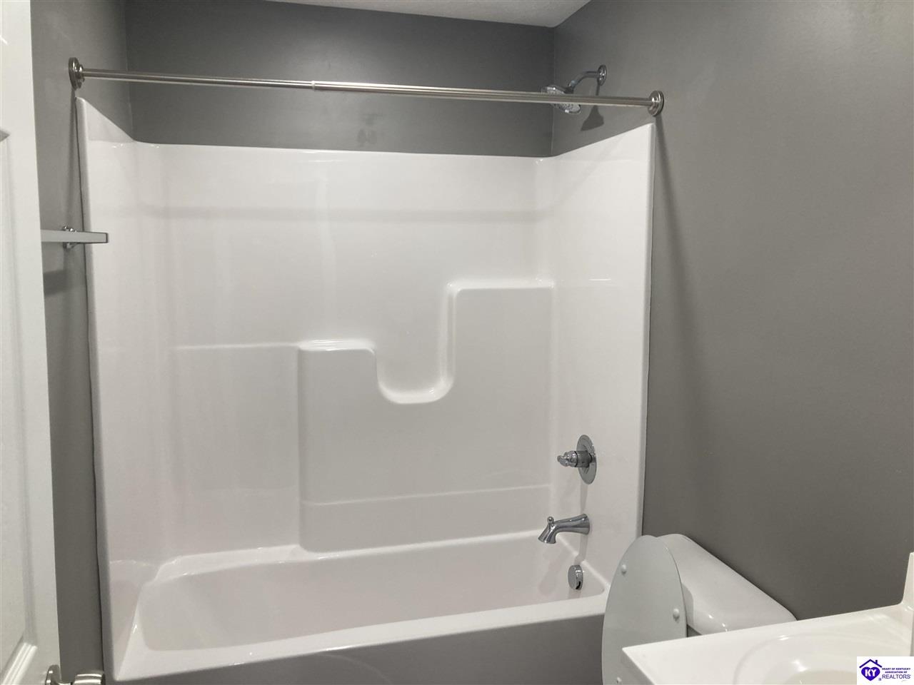 295/297 Palmetto Loop Property Photo 8