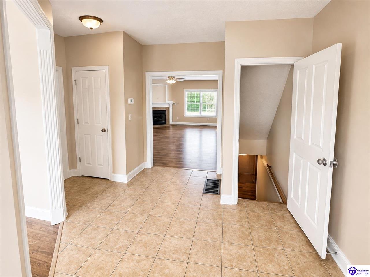 403 Cabernet Drive Property Photo 6