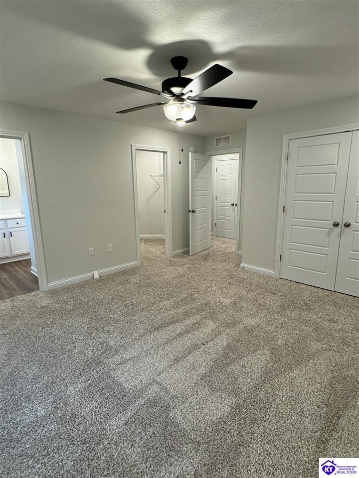 409 Sandy Circle Property Photo 18