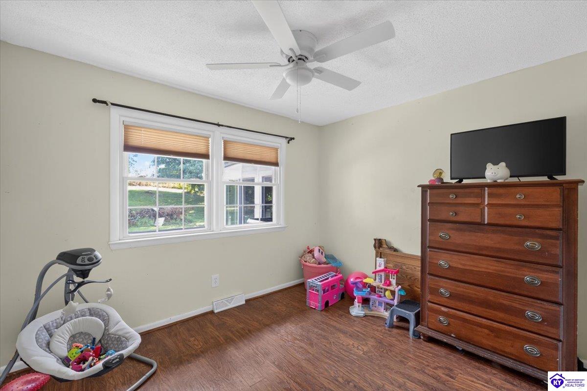 405 Natalie Drive Property Photo 17