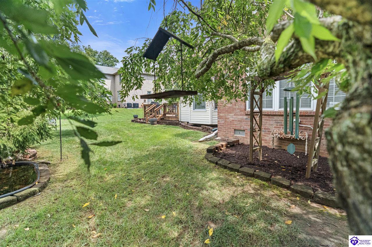 39 Honeysuckle Way Property Photo 48