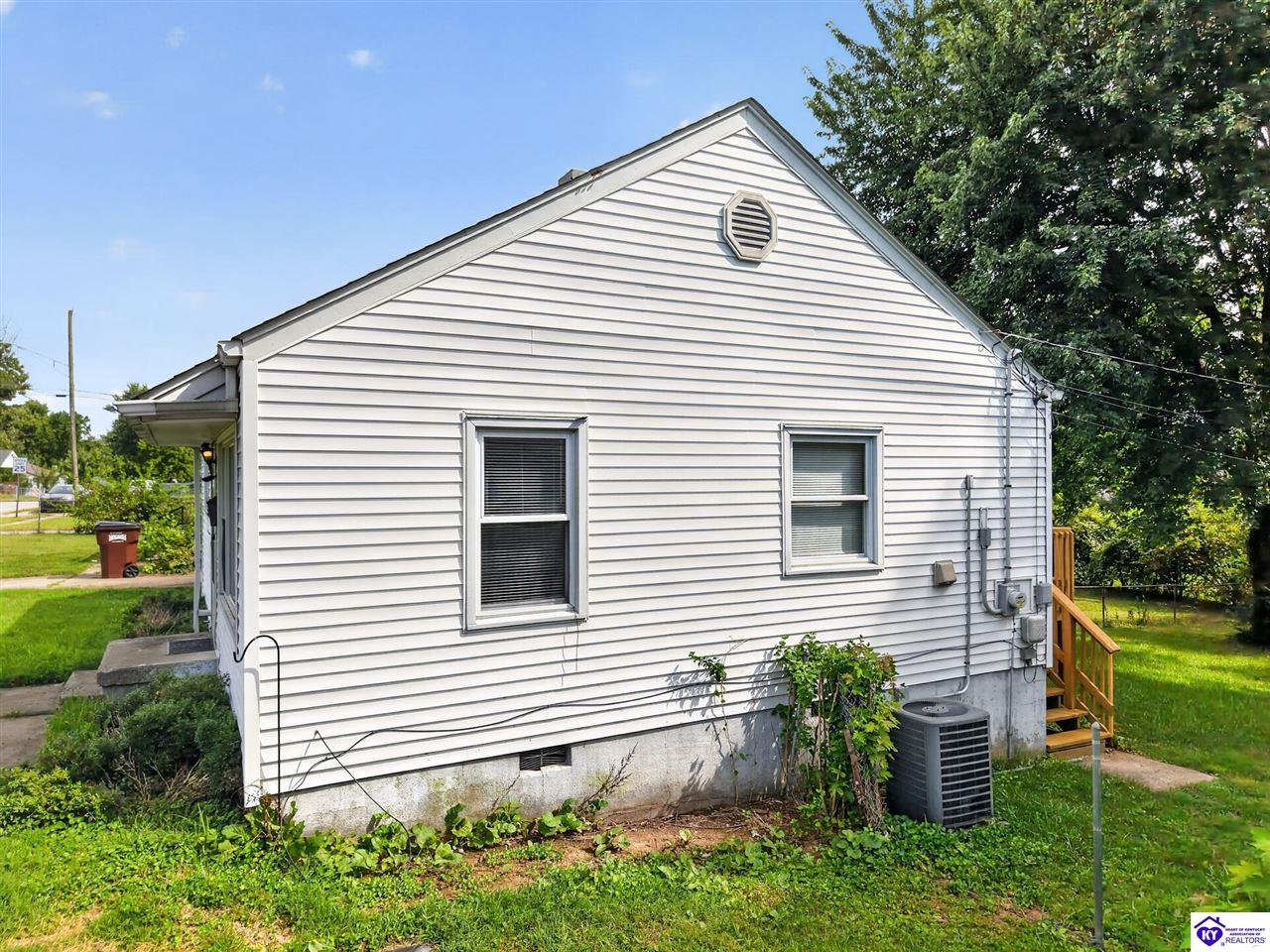 532 Balmoral Road Property Photo 4