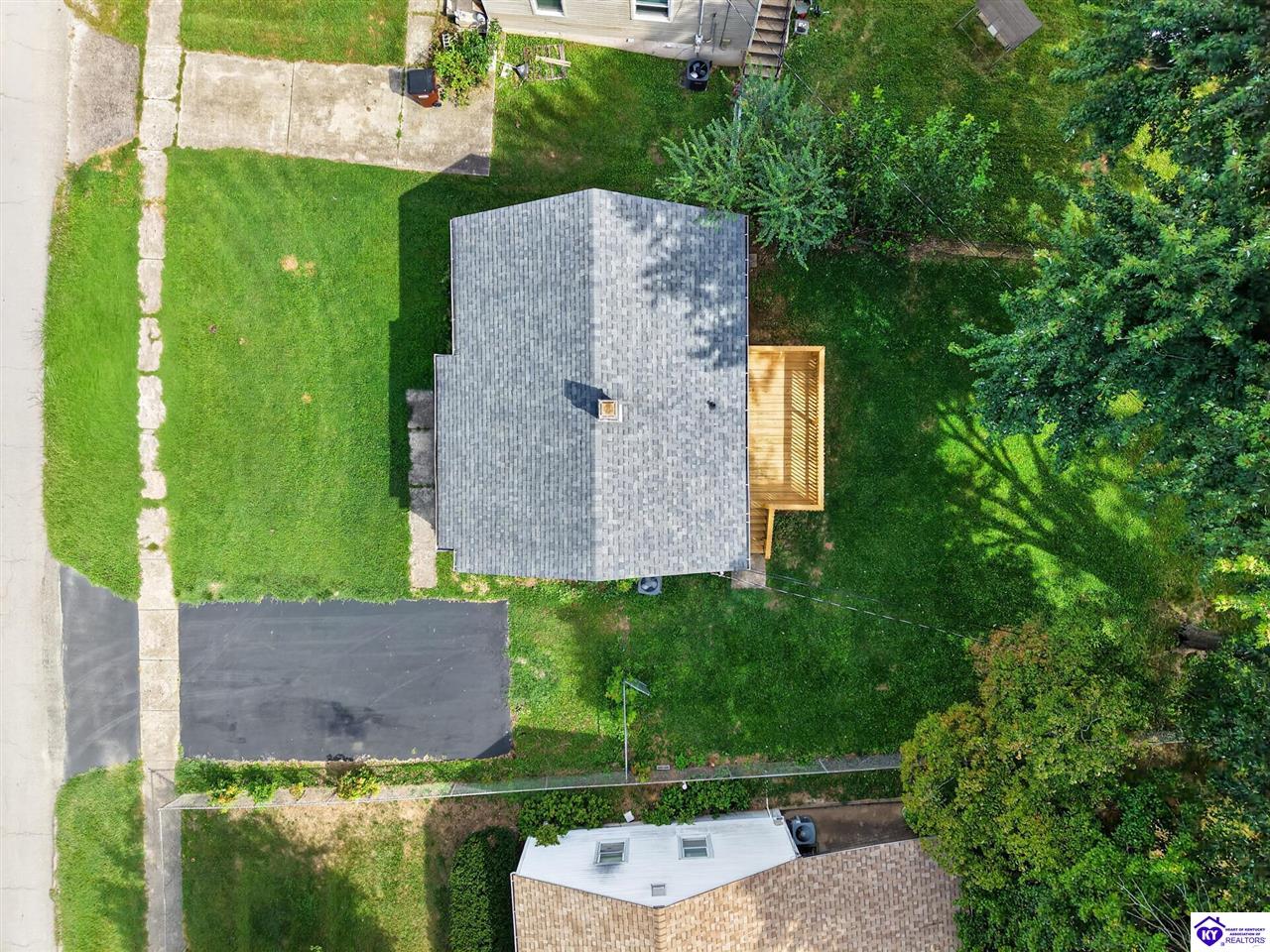 532 Balmoral Road Property Photo 8
