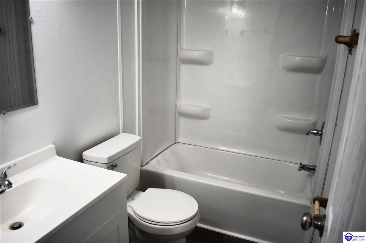 398 Guy Court Property Photo 18