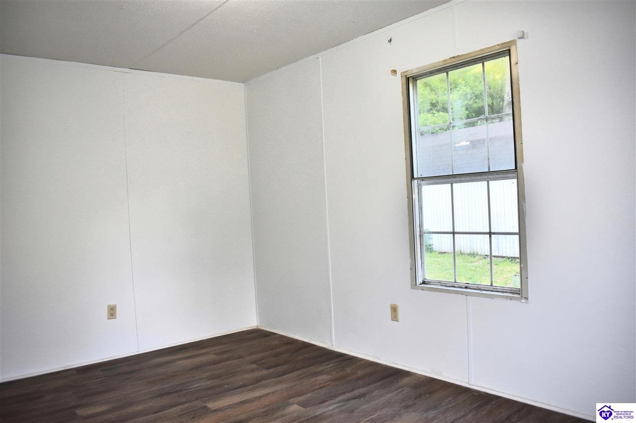 398 Guy Court Property Photo 20