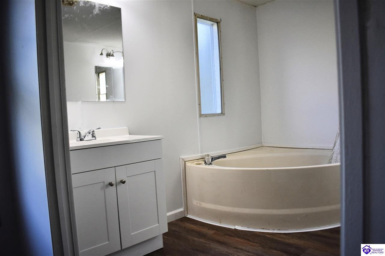 398 Guy Court Property Photo 23