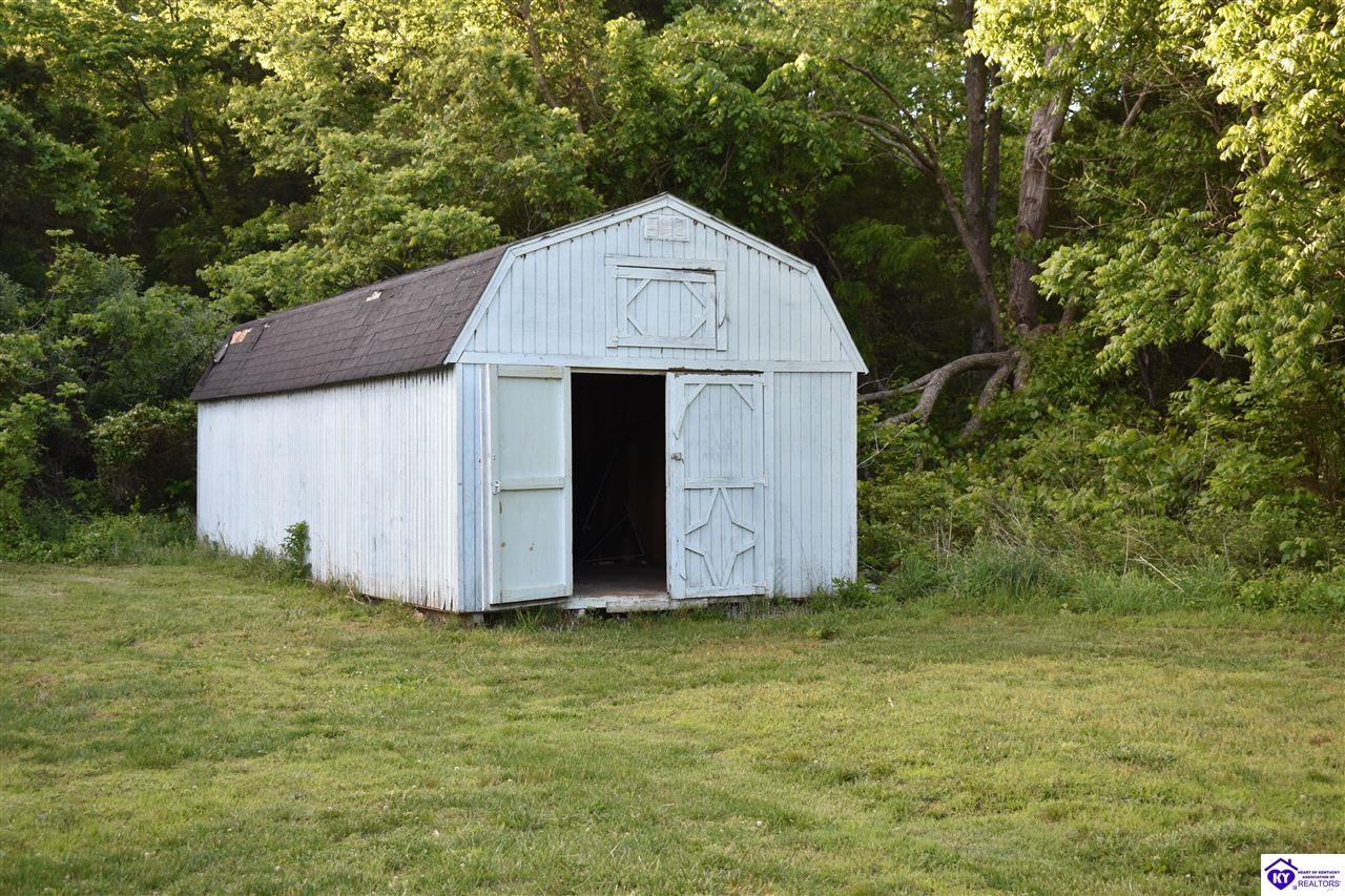 398 Guy Court Property Photo 28